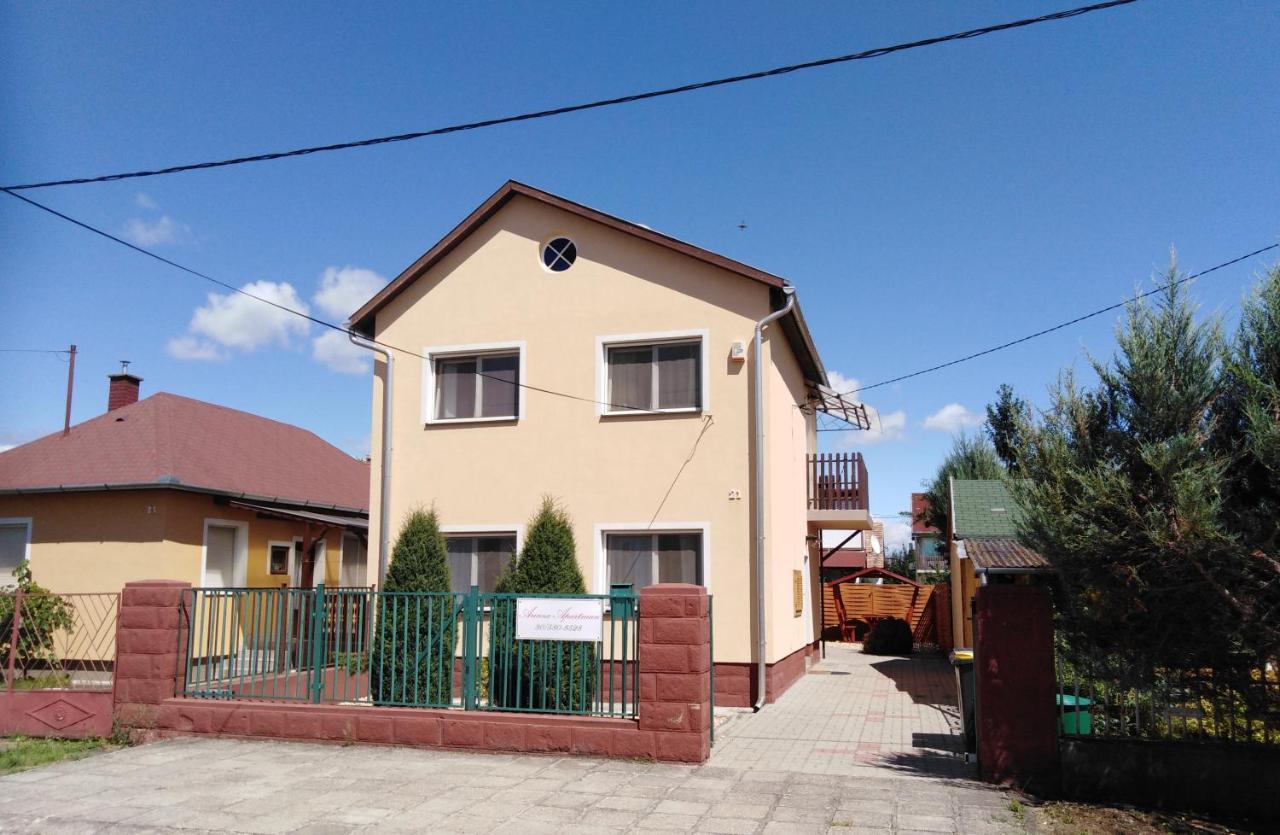 Arinza Apartman Vendeghaz Мезёкёвешд Экстерьер фото